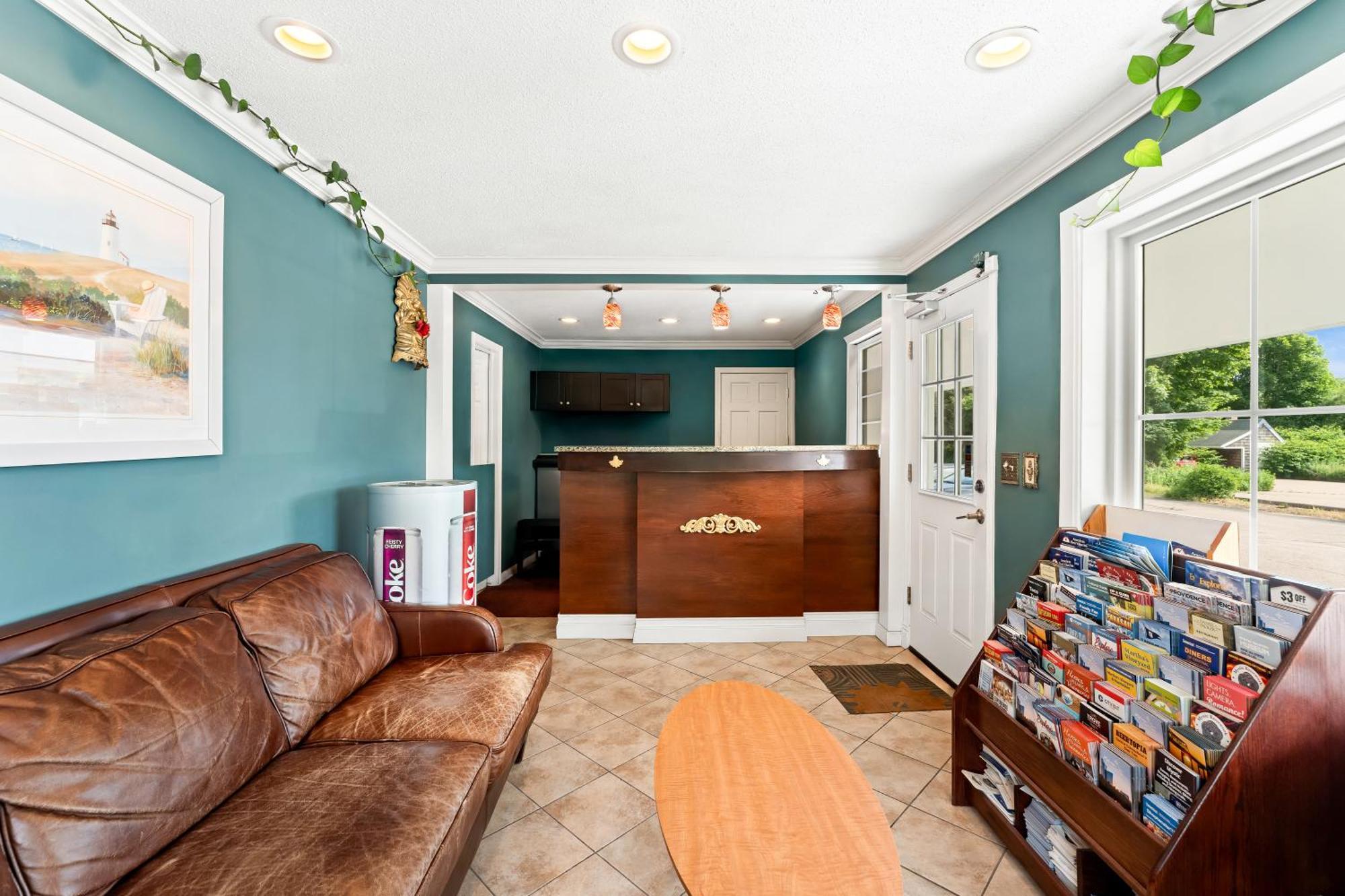 Americas Best Value Inn Stonington Mystic Exteriör bild