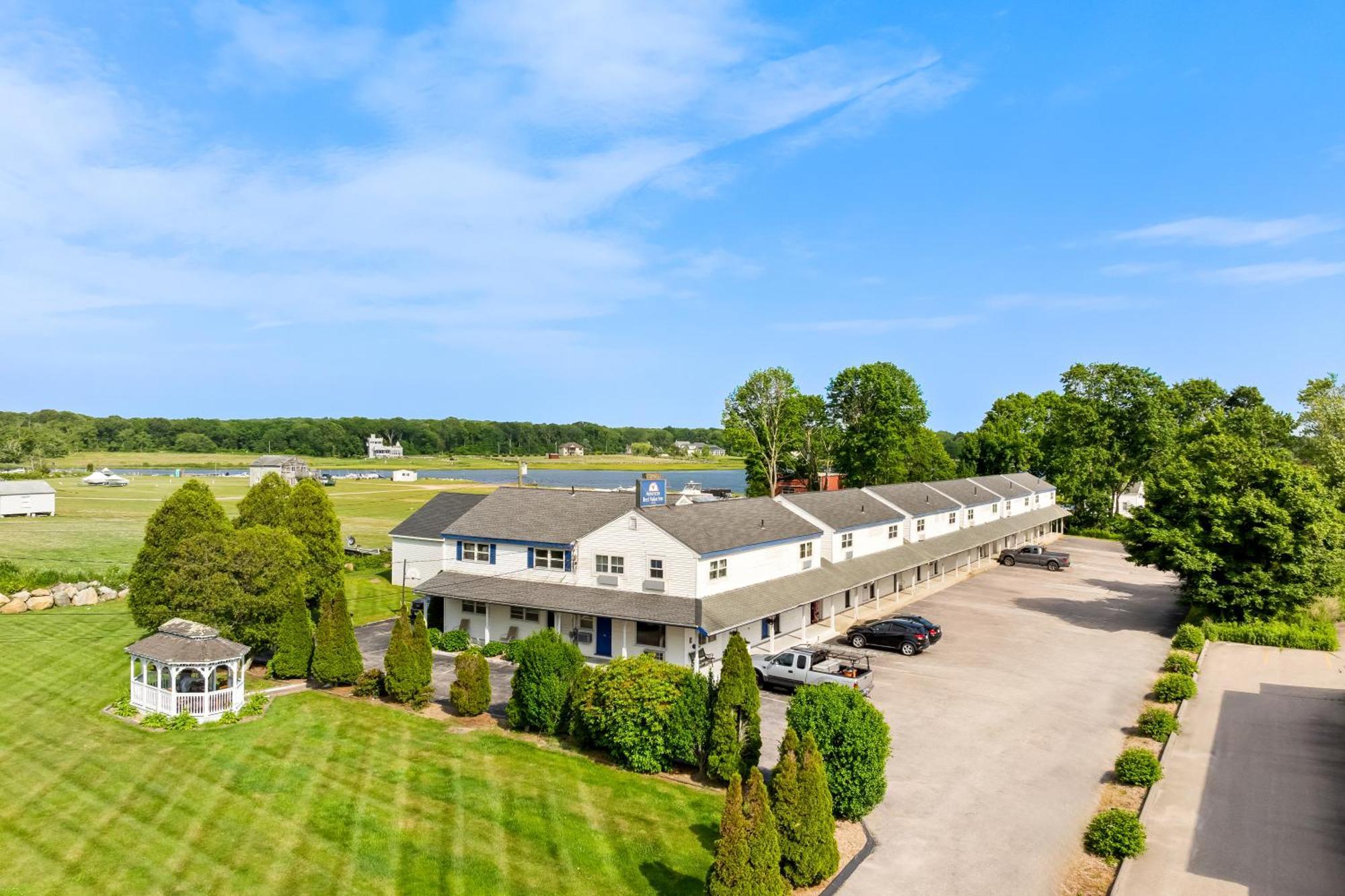Americas Best Value Inn Stonington Mystic Exteriör bild