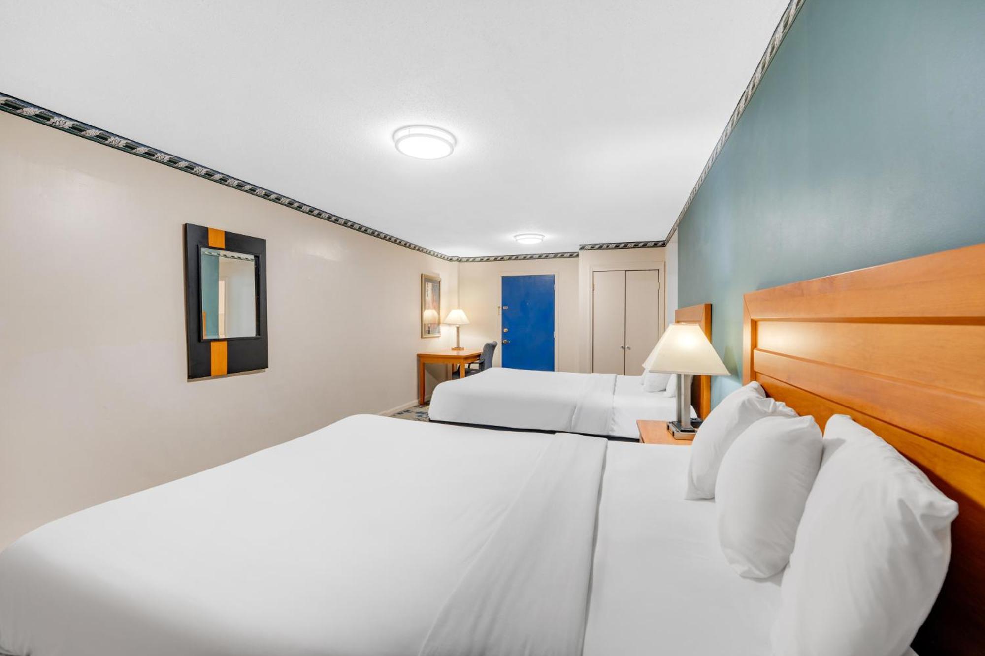 Americas Best Value Inn Stonington Mystic Exteriör bild