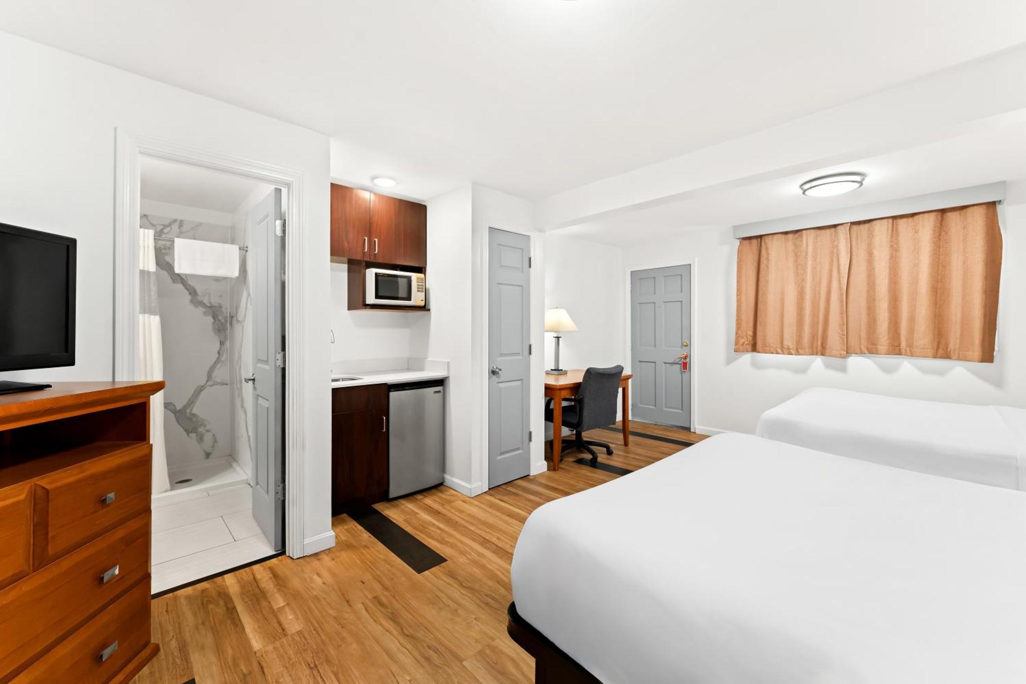 Americas Best Value Inn Stonington Mystic Exteriör bild
