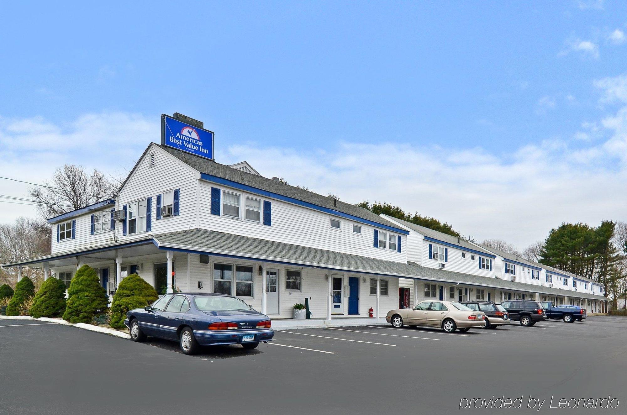 Americas Best Value Inn Stonington Mystic Exteriör bild