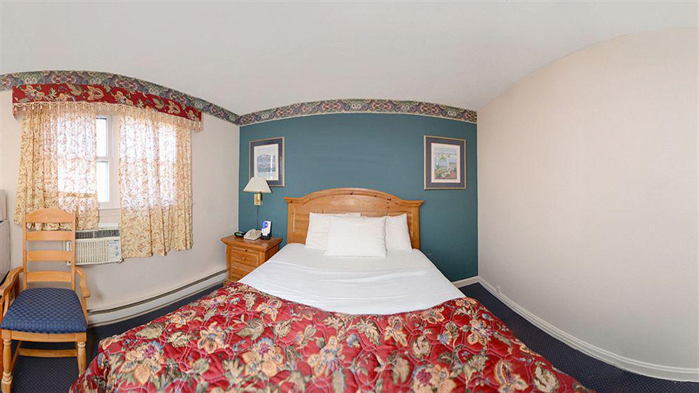 Americas Best Value Inn Stonington Mystic Exteriör bild